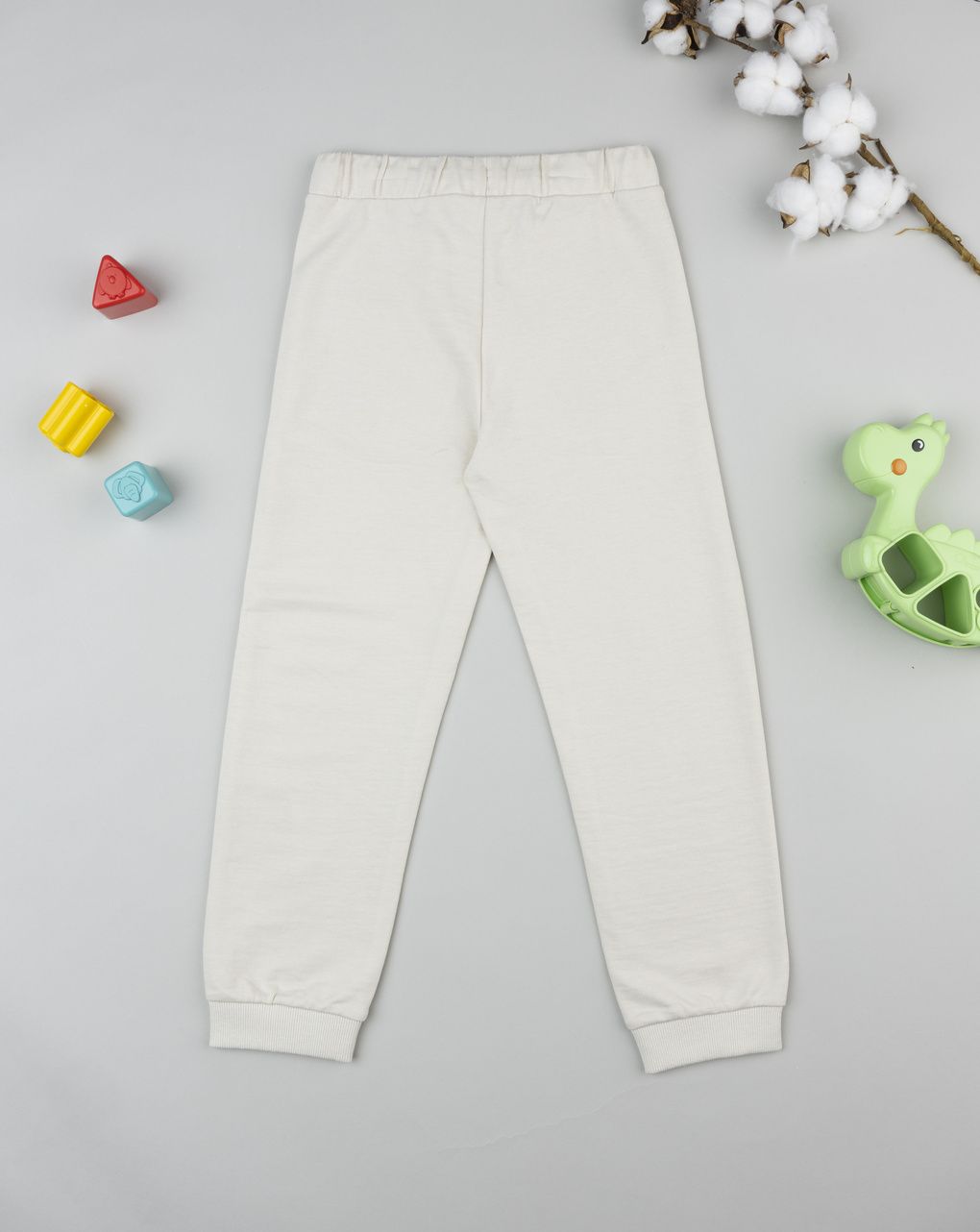 Pantalone bambino beige stampa rilievo