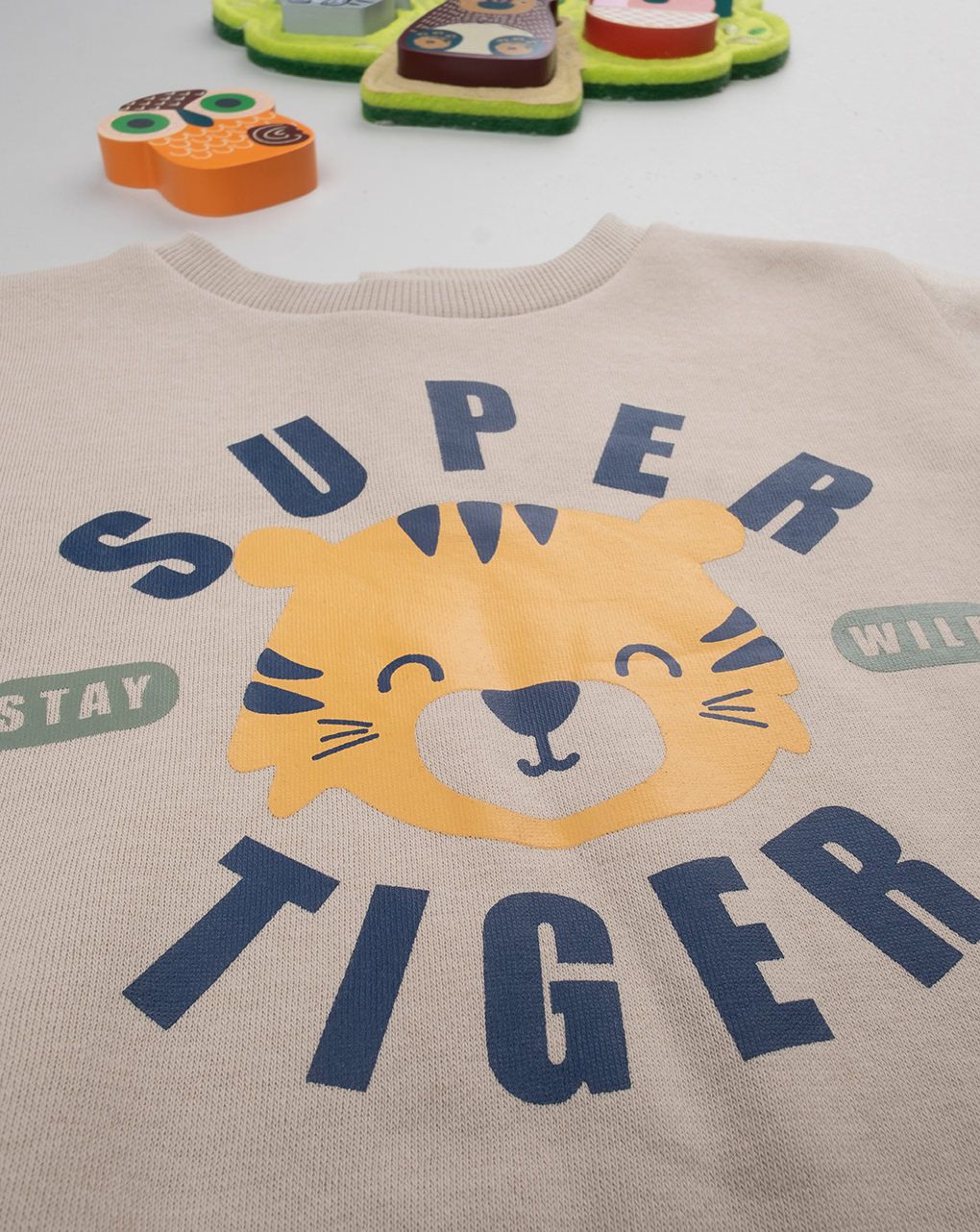 Jogger bimbo verde/beige tigre