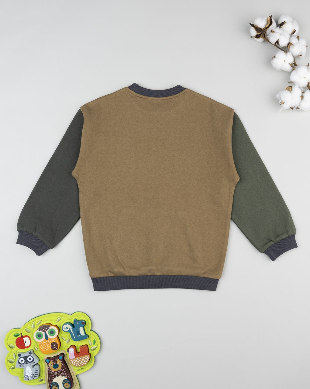 Felpa bimbo color block marrone