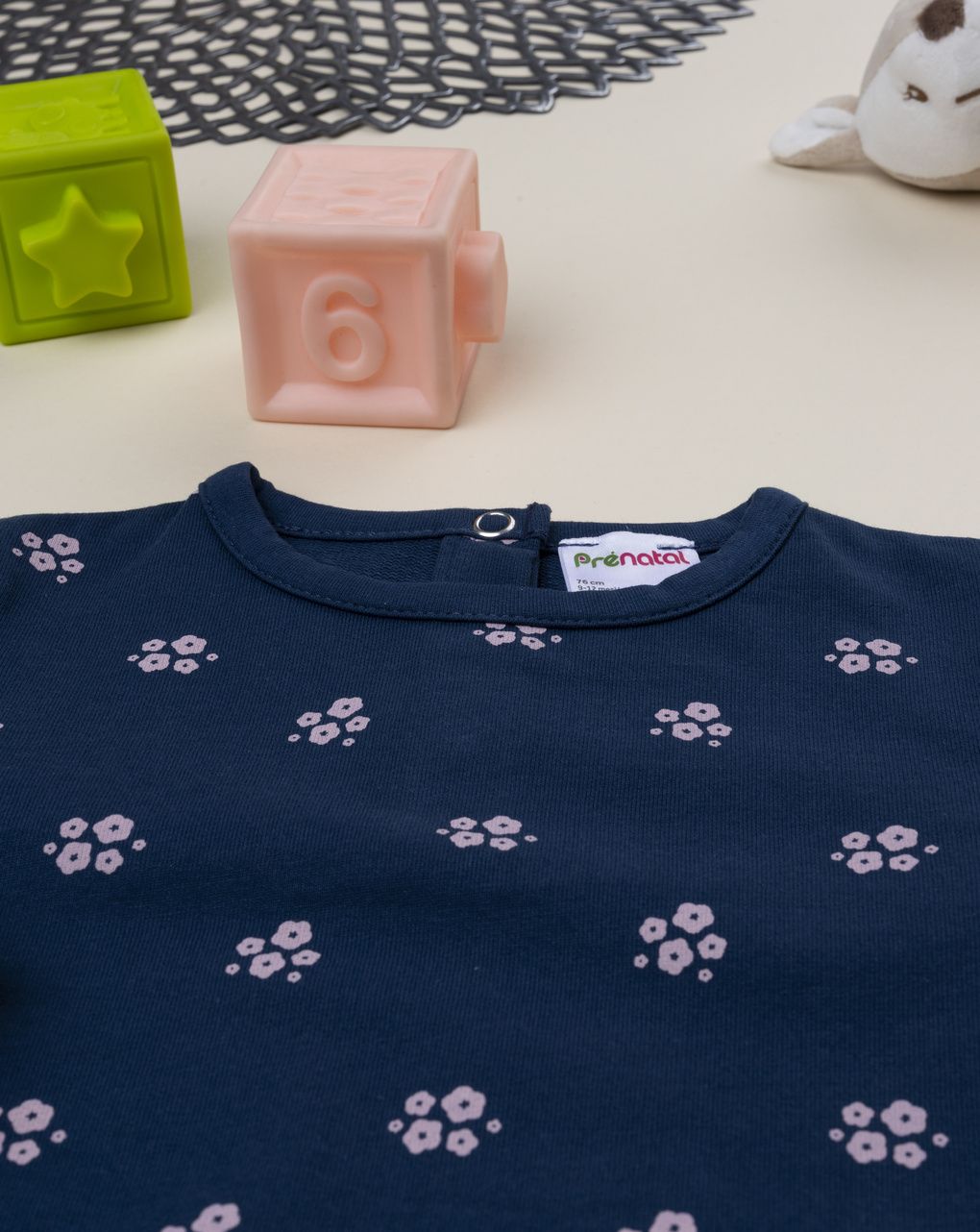 Felpa bimba blu stampa fiori rosa