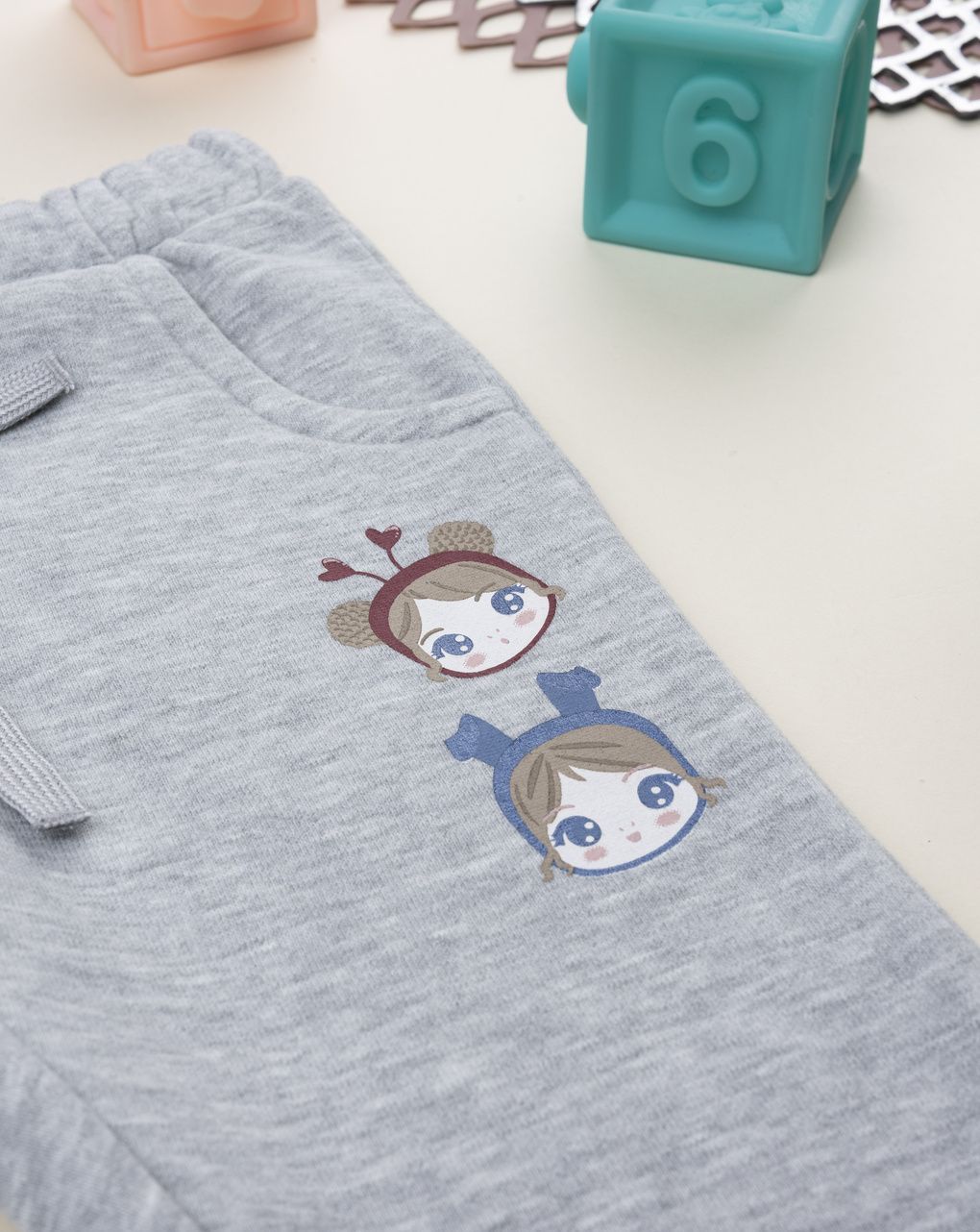 Pantalone bimba grigio stampato