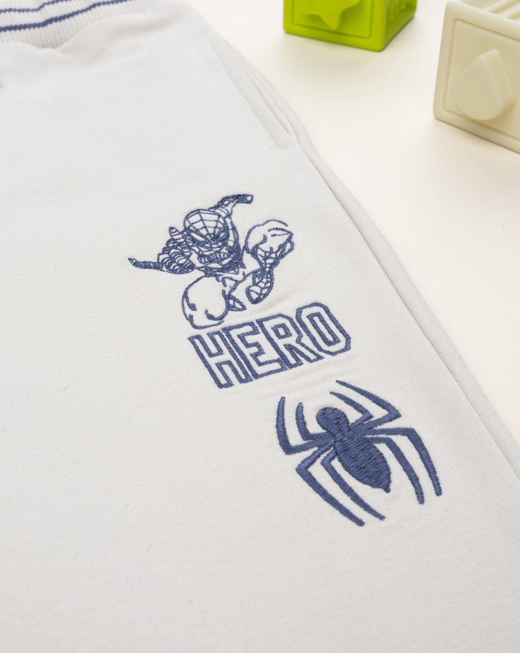 Pantalone bimbo beige spiderman