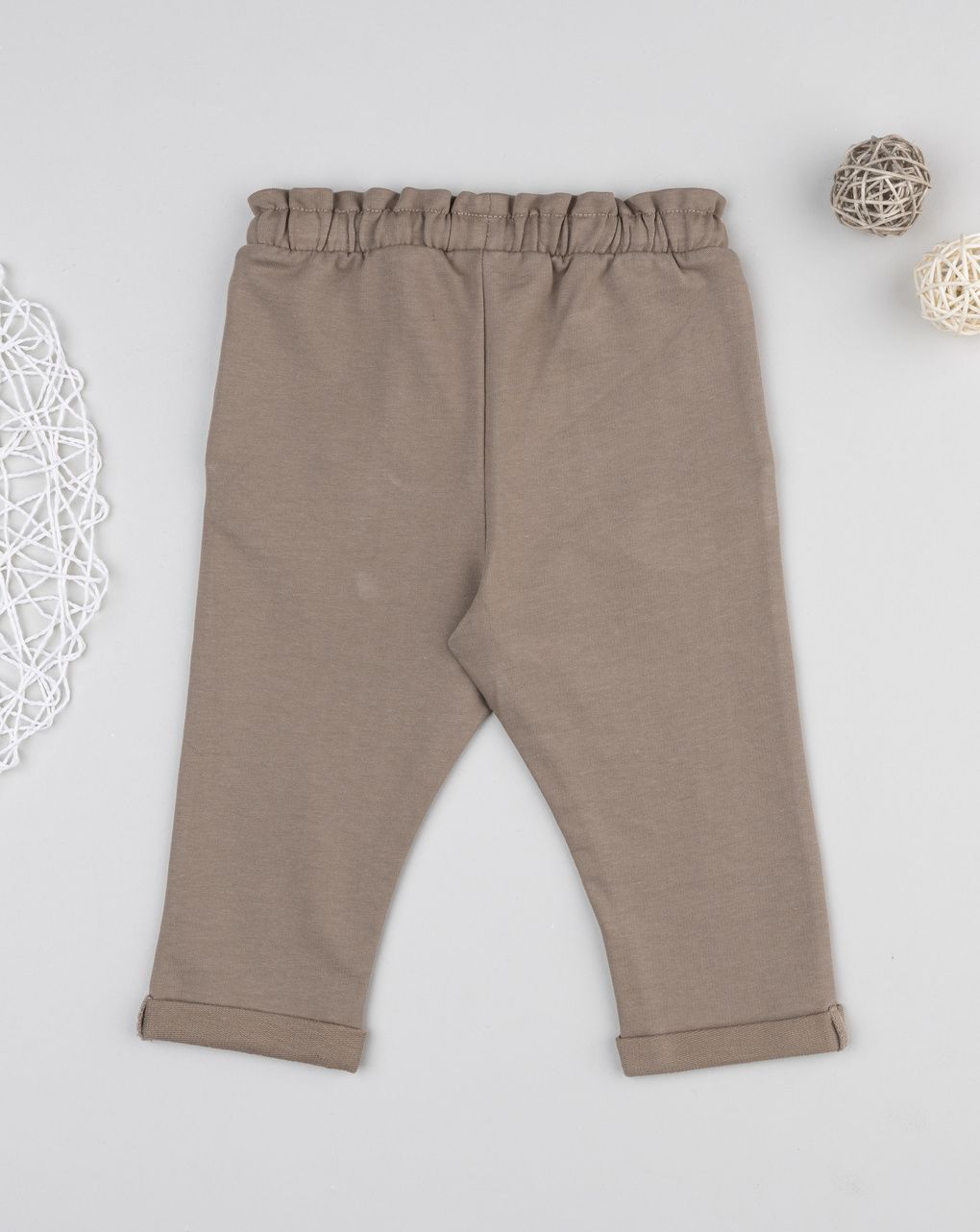 Pantalone bimba marrone cuore ricamato