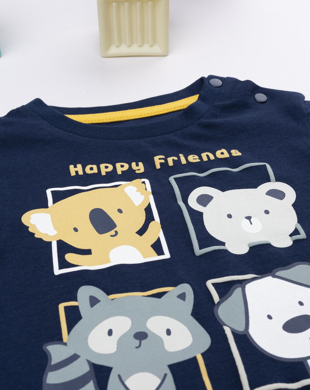 T-shirt bimbo blu stampa "happy frienda"