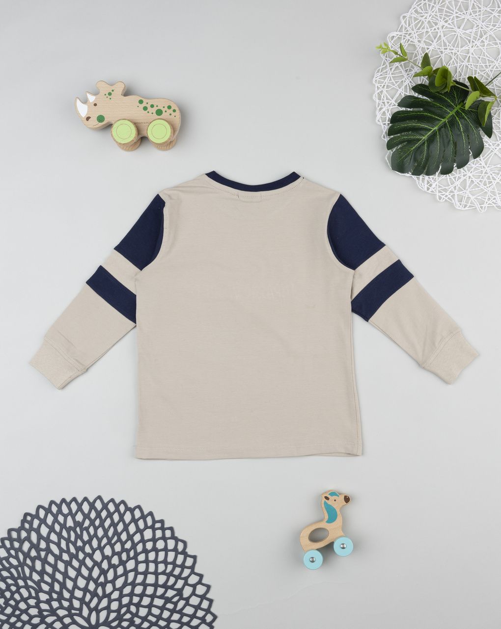 T-shirt beige bambino jurassic world