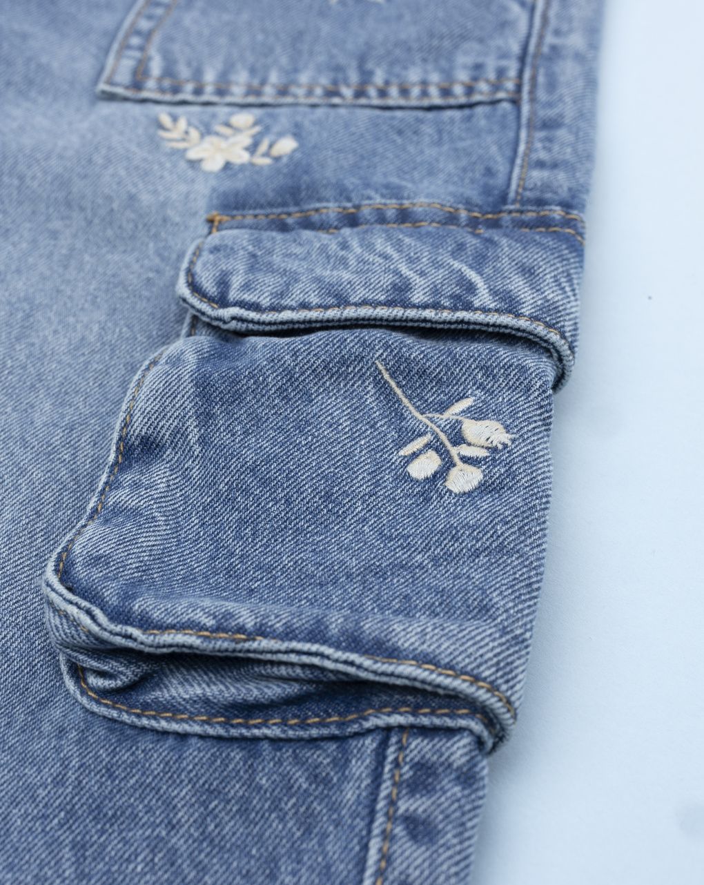 Pantalone cargo denim bimba fiorellini