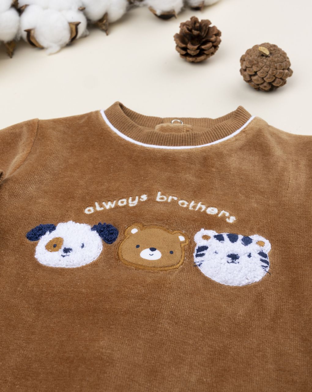 Tutina neonato ciniglia marrone