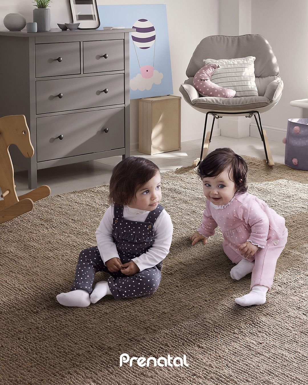 Due sorelle, due stili diversi.
Prénatal si adatt…