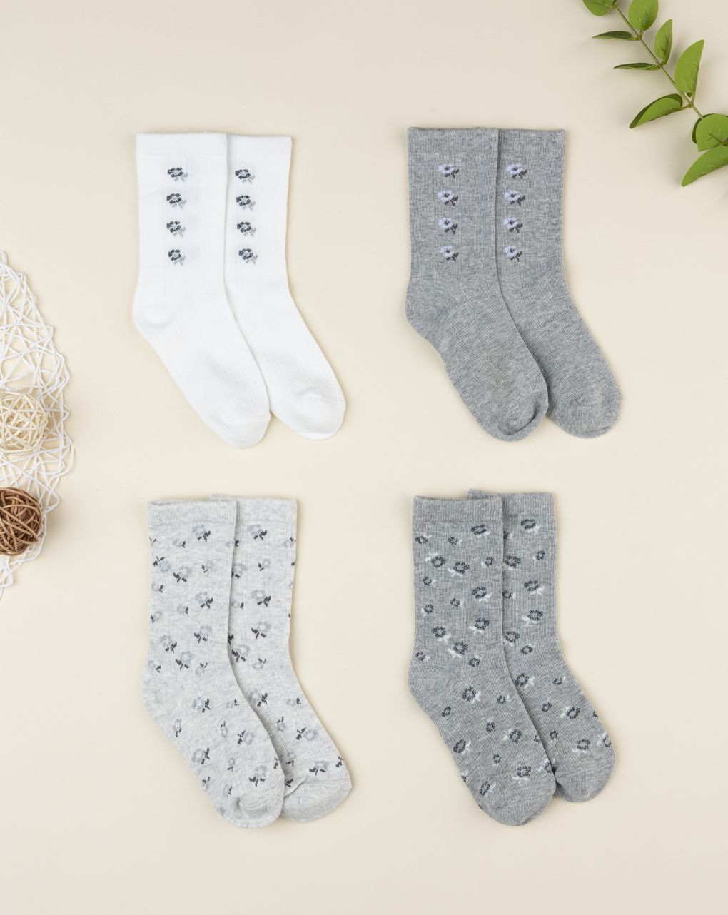 Pack 4 gambaletti bambina fiorellini