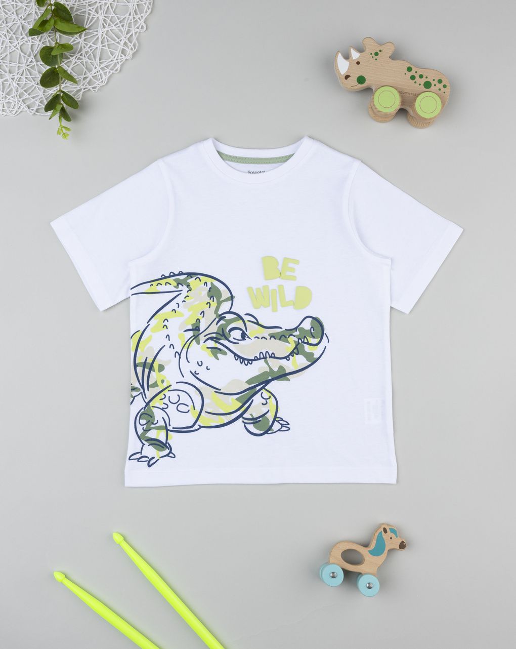 T-shirt bimbo coccodrillo