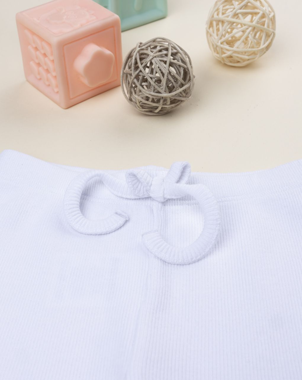 Legging bimba bianco con laccio