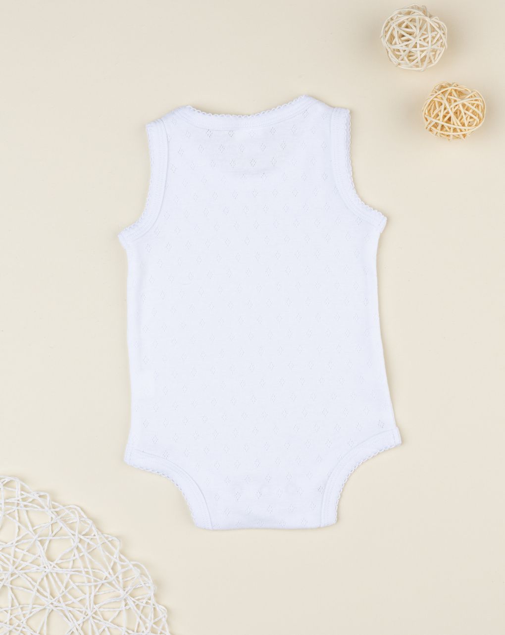 Body bimba bianco spalla larga traforato