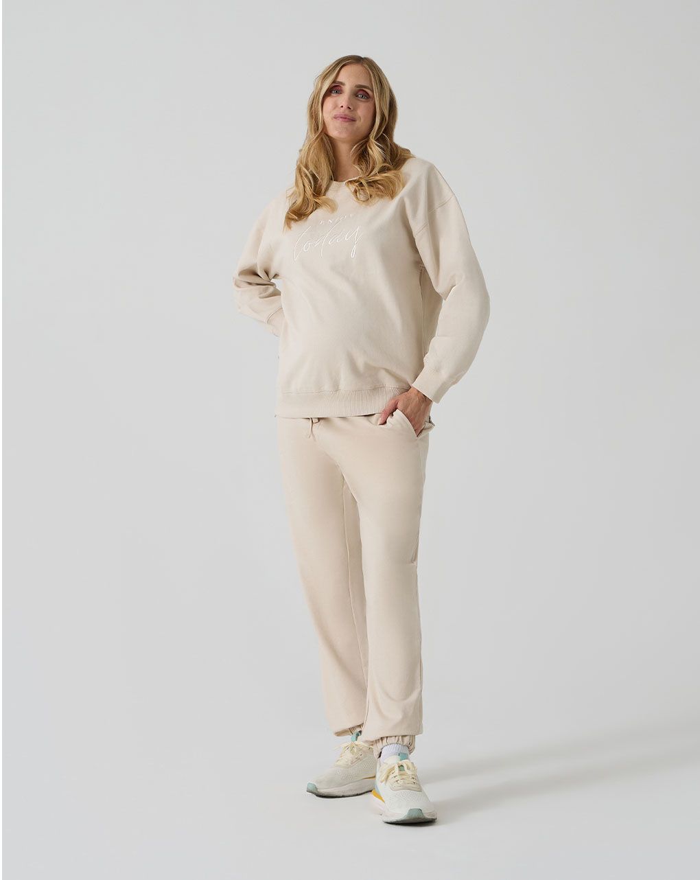 Felpa panna premaman con ricamo