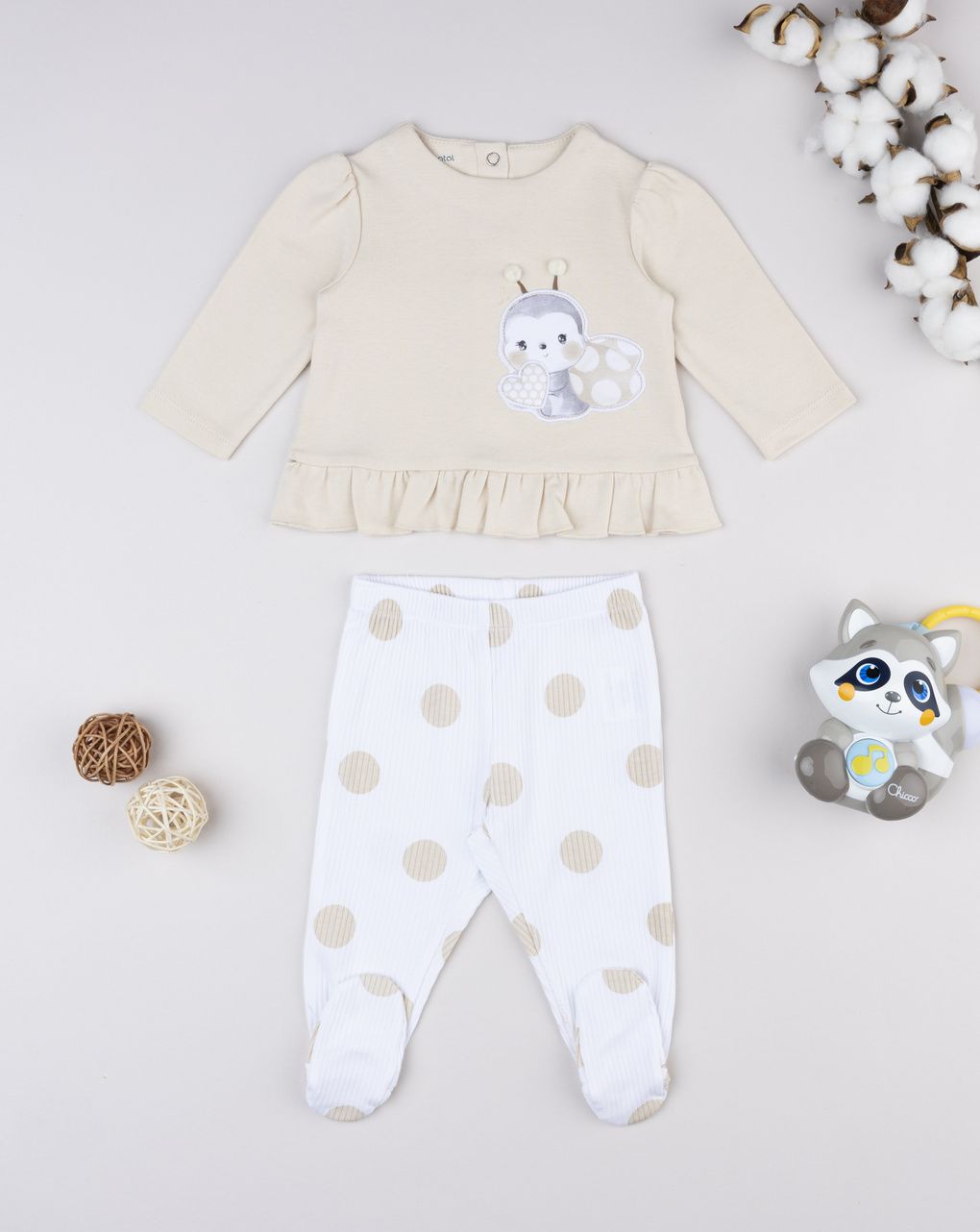 Completo bimba beige coccinella