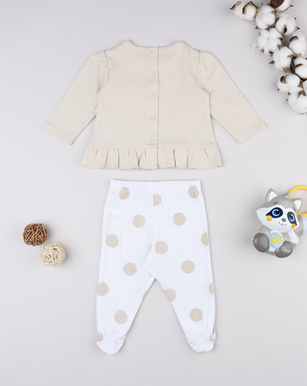 Completo bimba beige coccinella