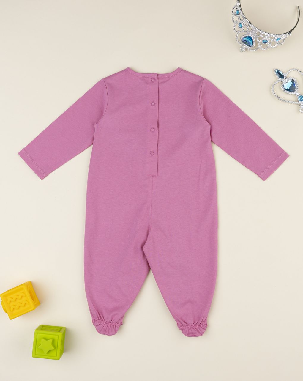 Tutina neonata carica 101