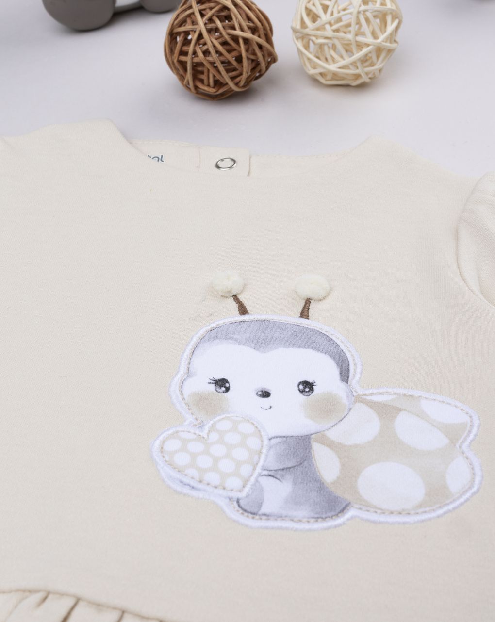 Completo bimba beige coccinella