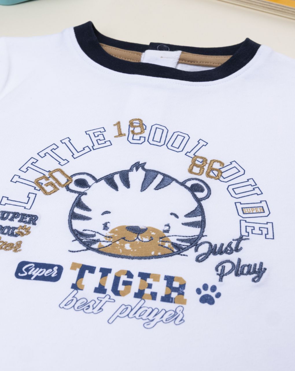 T-shirt bimbo bianca stampa tigre