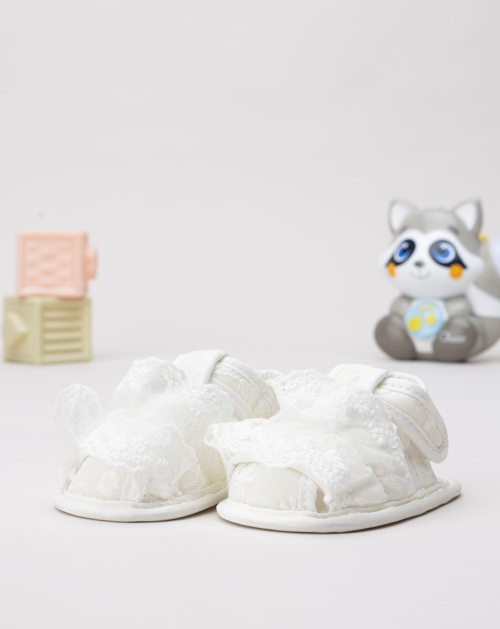 Sandaletto bimba pizzo bianco