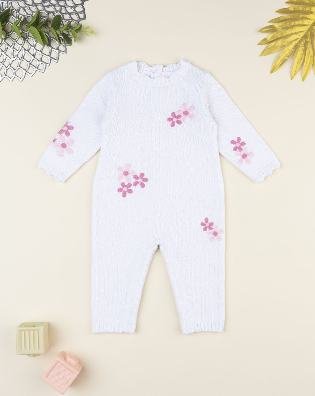 Tutina tricot bimba bianca con fiori ricamati