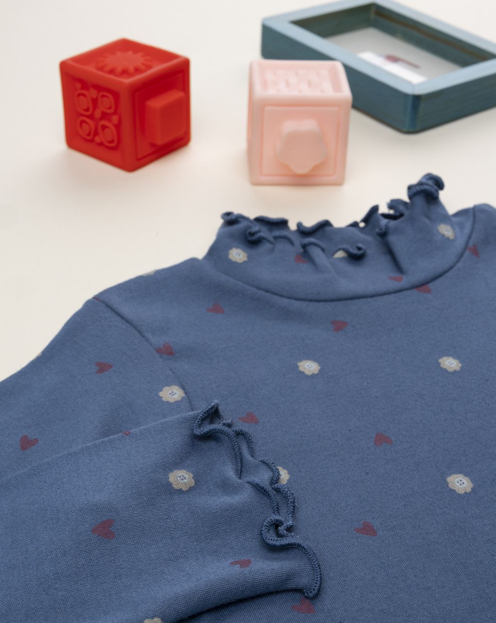 T-shirt invernale blu bambina stampa allover