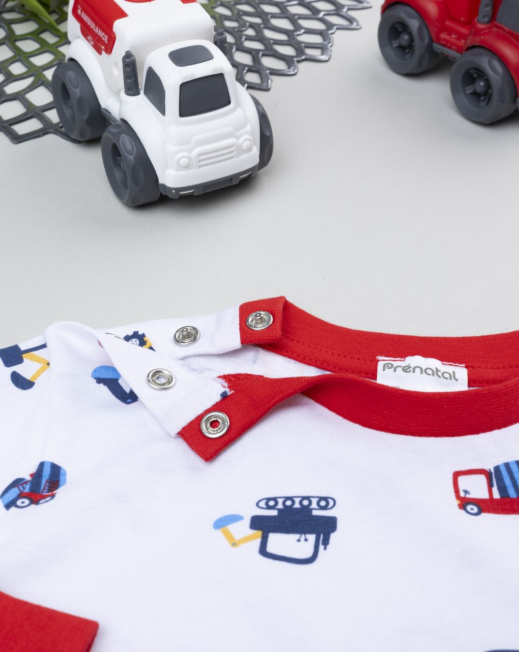 Pigiama bimbo bianco/rosso automezzi