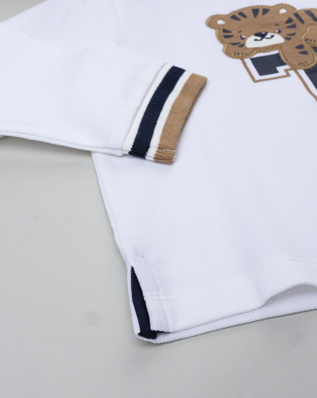 T-shirt bimbo bianca stampa e patch tigre