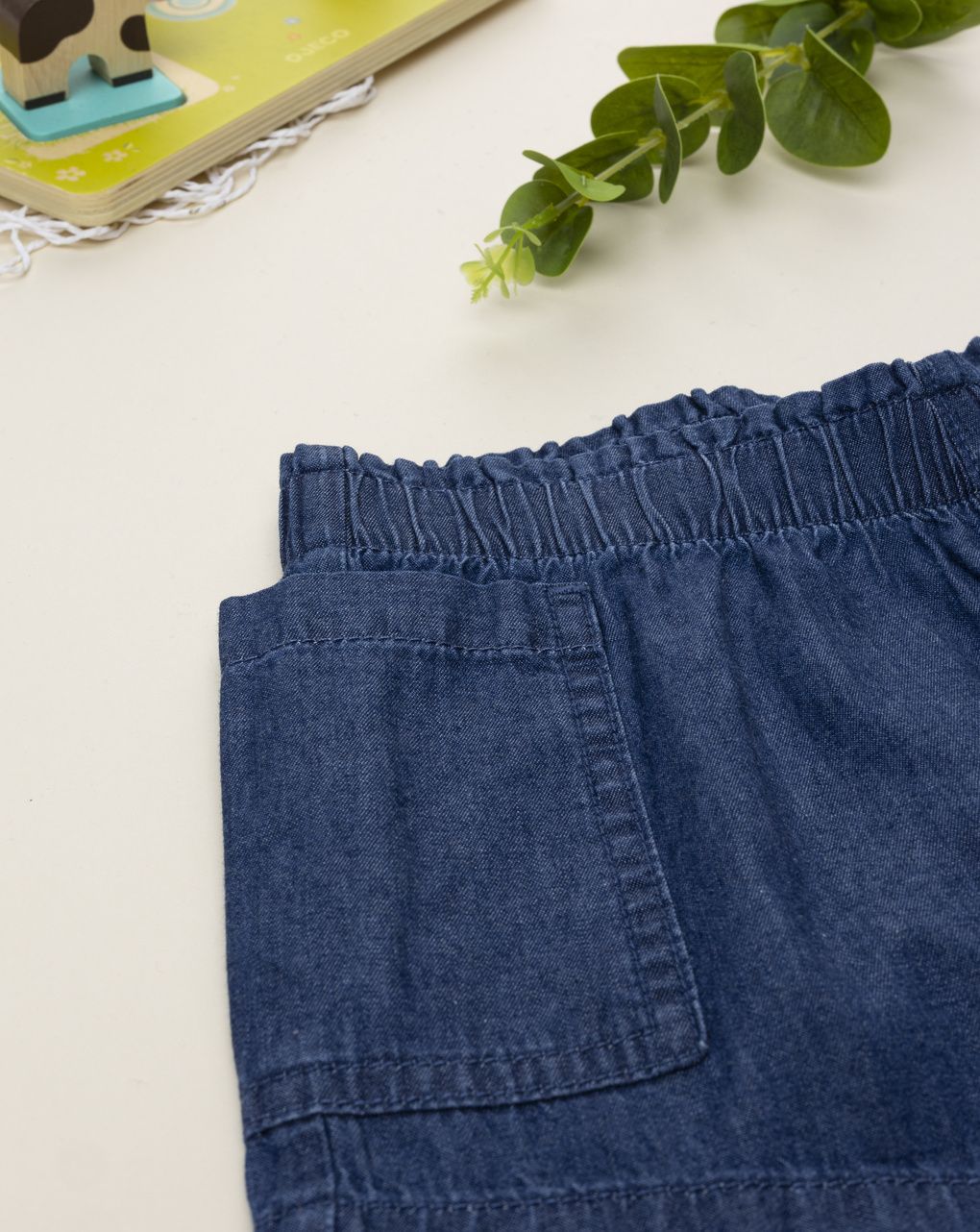 Shorts bimba denim scuro con tasche