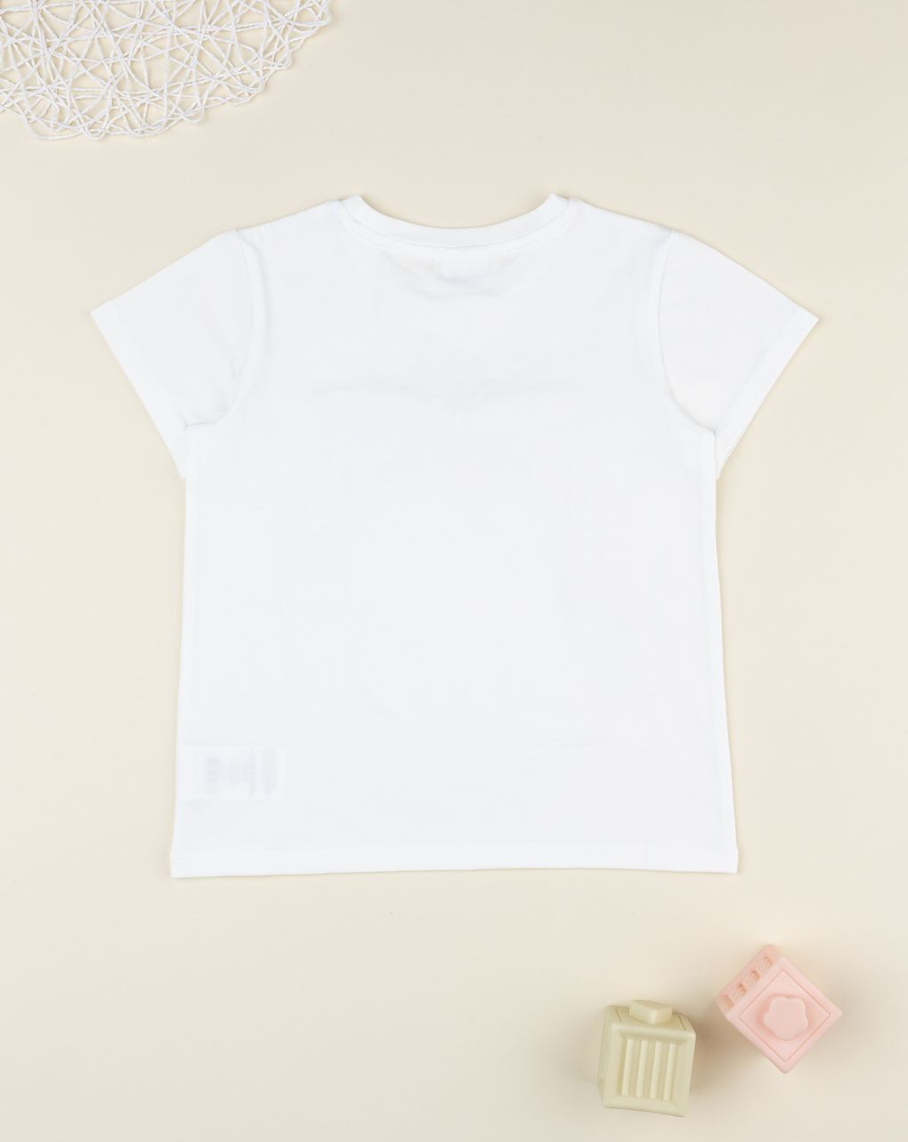 T-shirt bimba bianca con fiocco