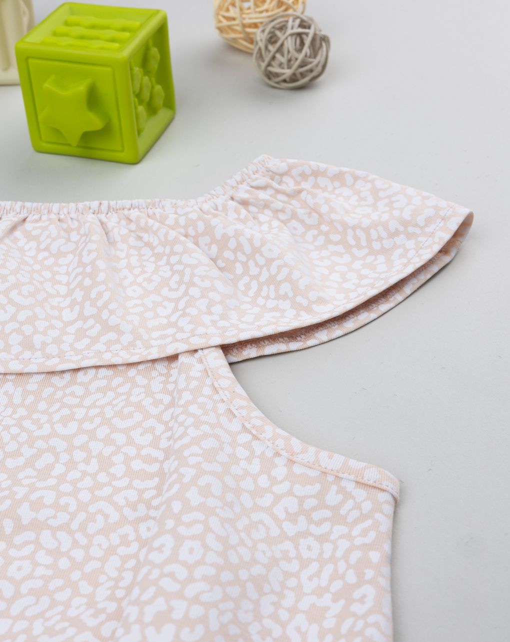 Tutina bambina macula rosa