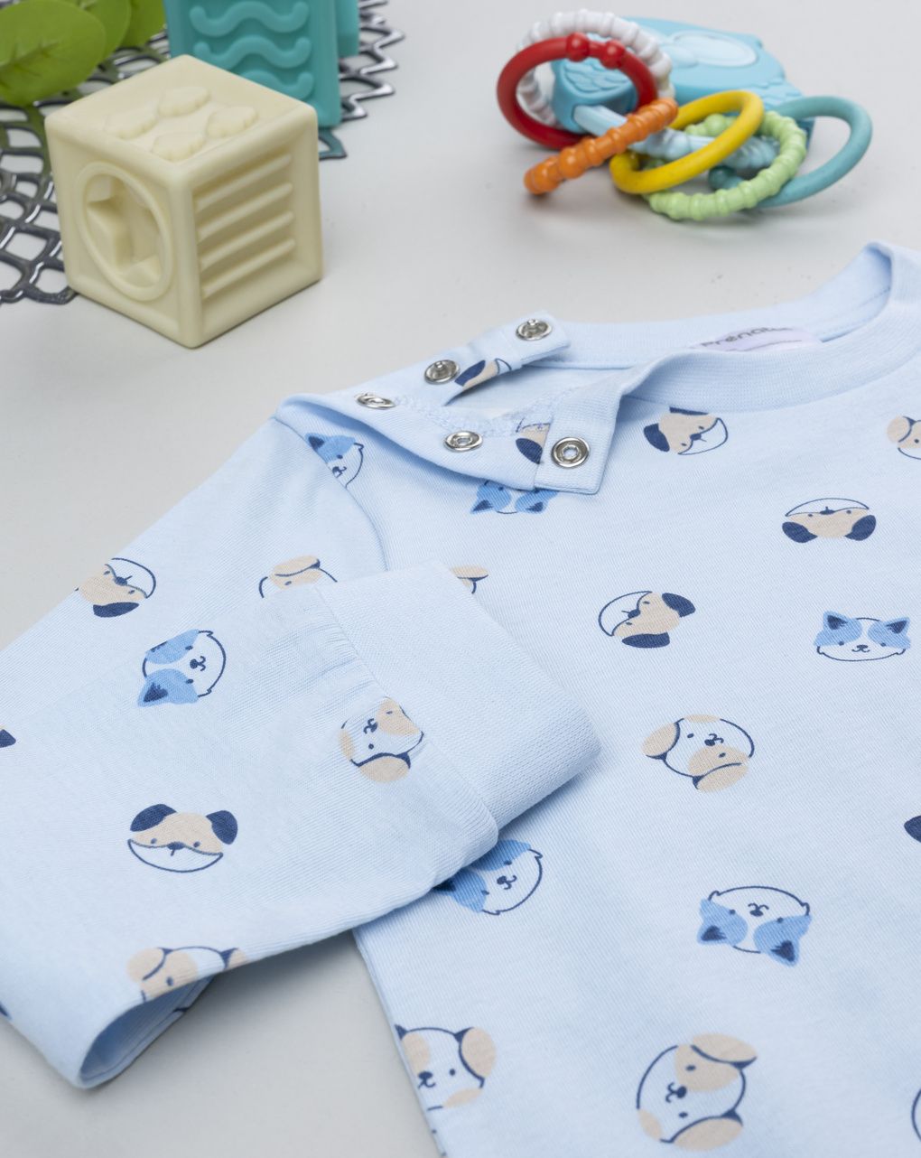 Pigiama bimbo azzurro stampato animaletti