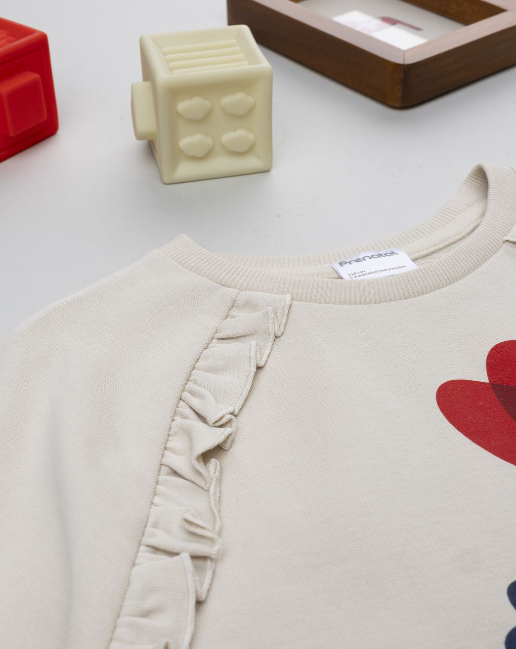 Felpa leggera bimba beige stampata