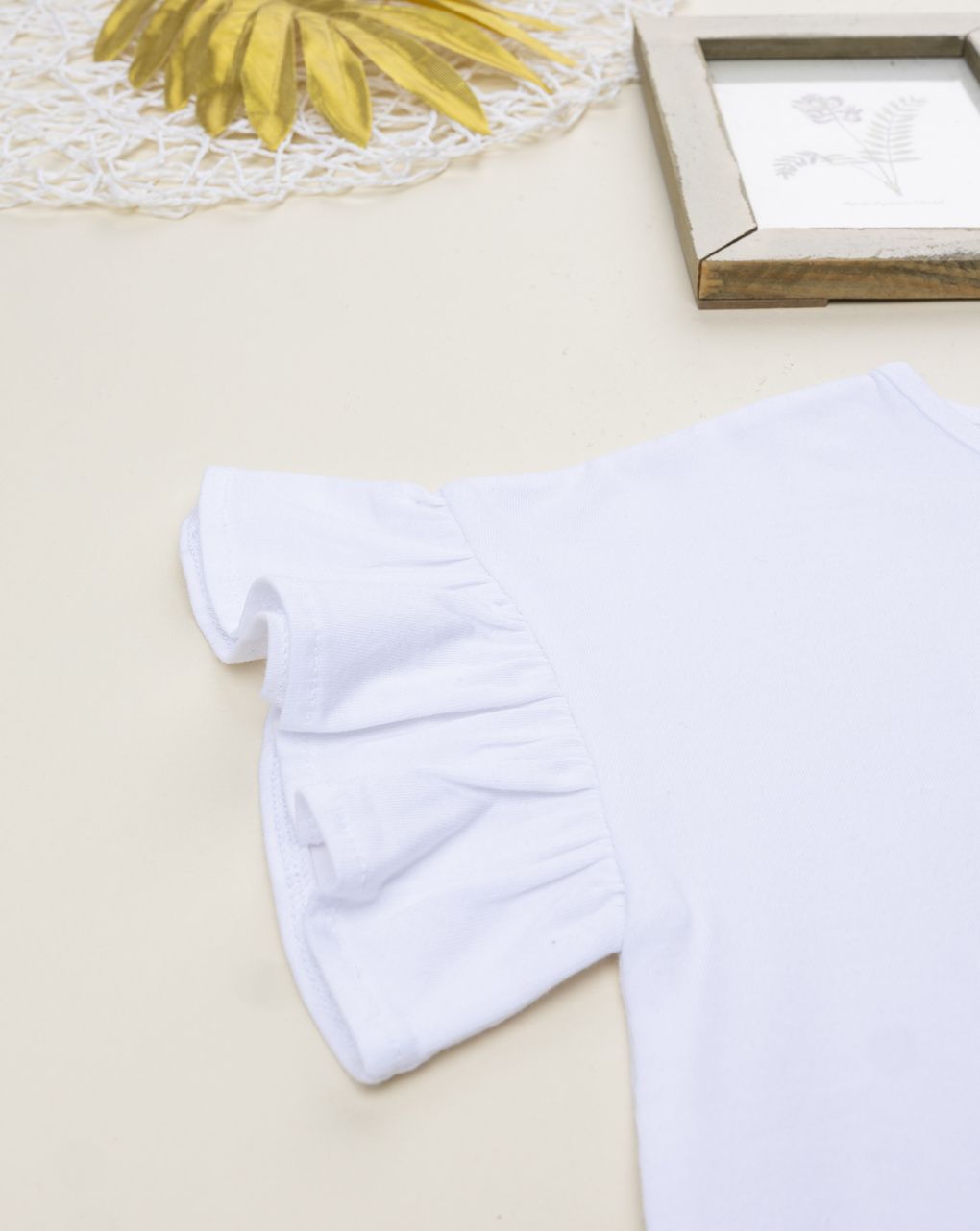 T-shirt bianca bambina rosa ricamata