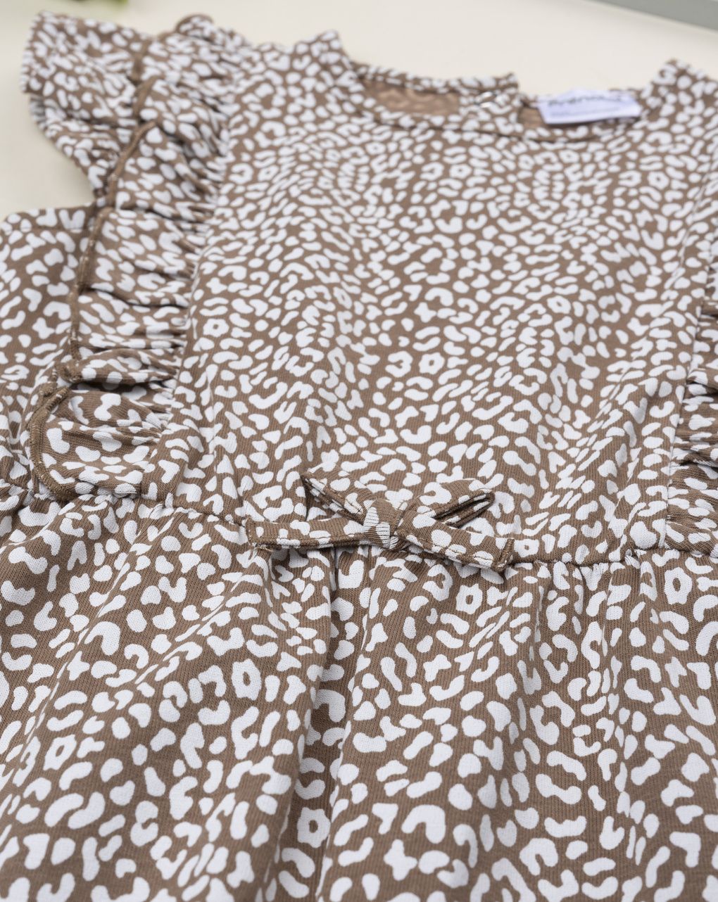 Tutina bimba maculata