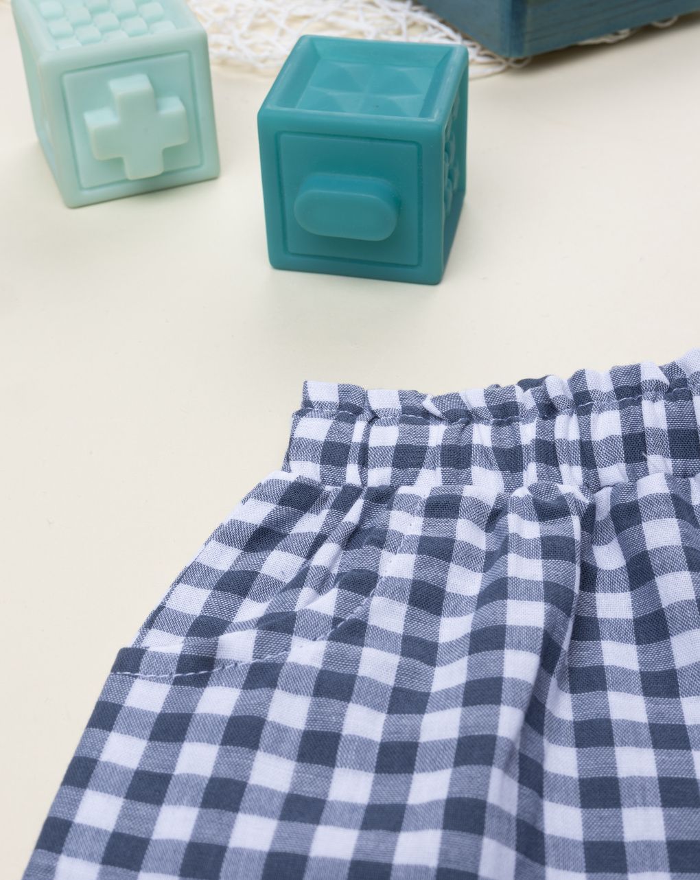 Shorts vichy bimba blu