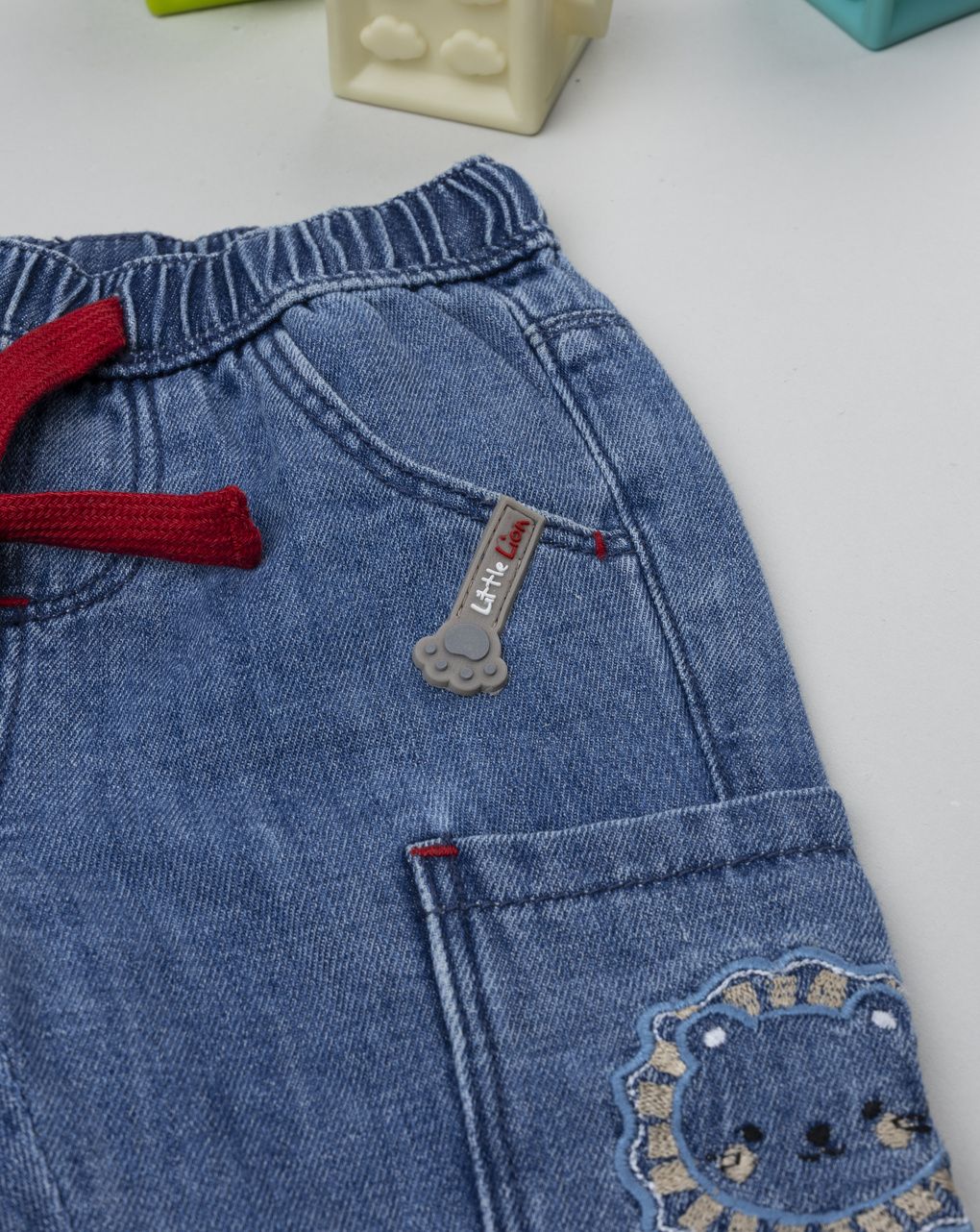 Jeans neonato leoncino