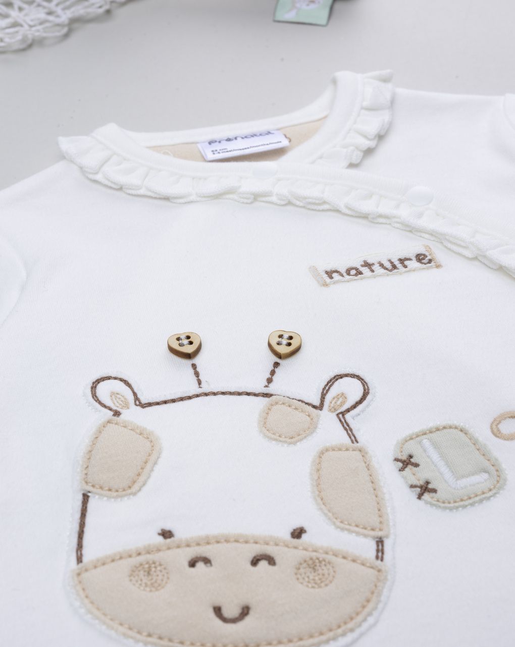 Completo bimba beige t-shirt e ghette nature