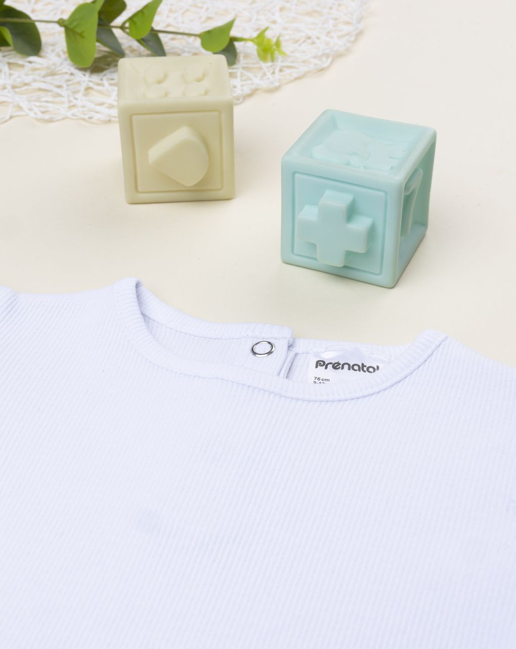 T-shirt bimba bianca a costina