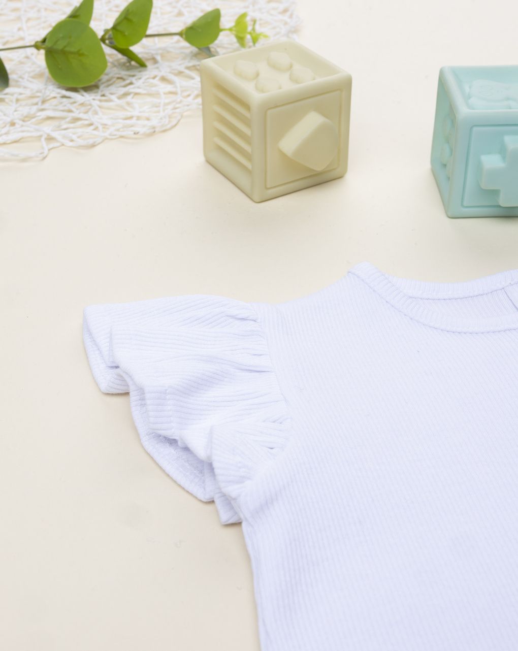 T-shirt bimba bianca a costina