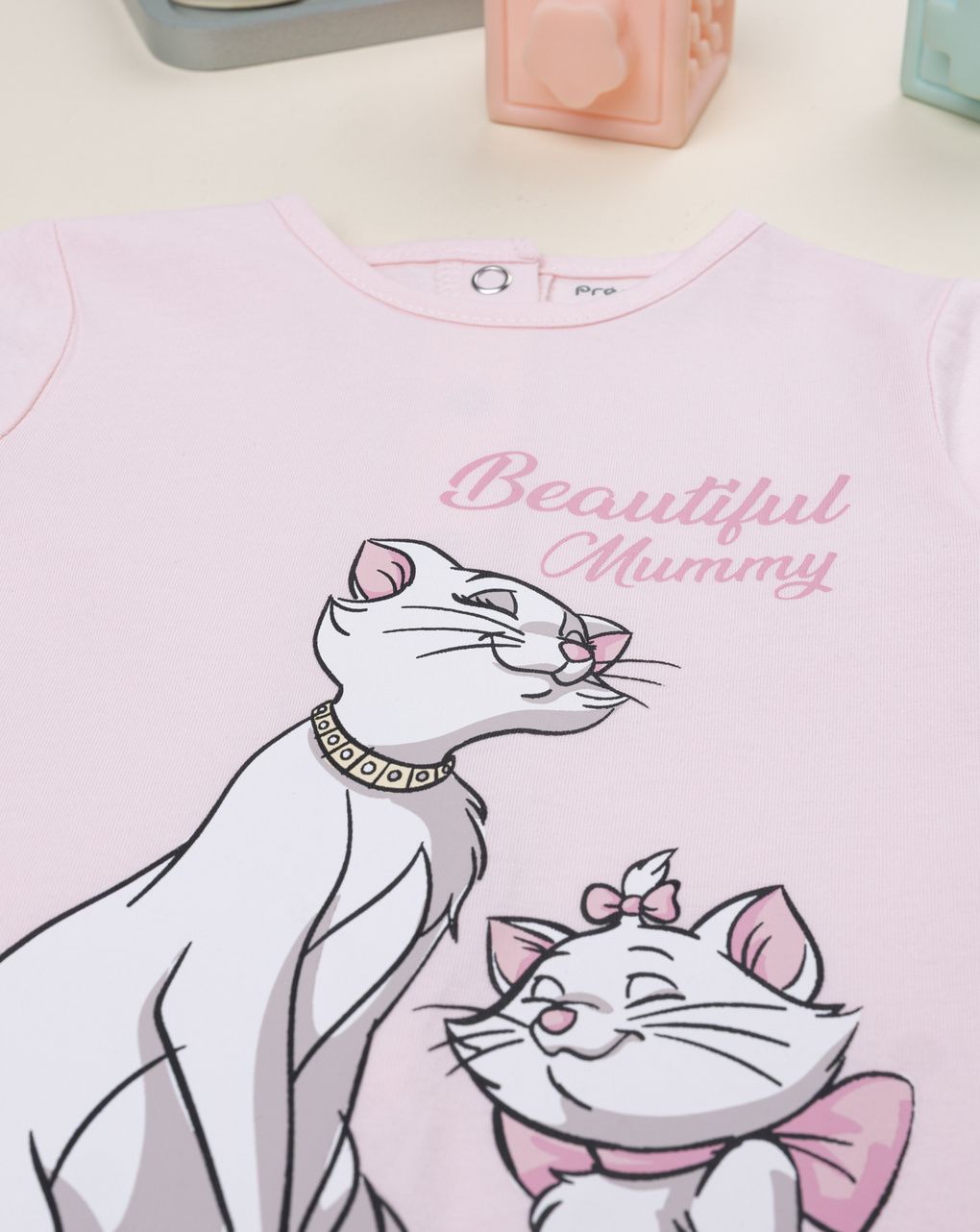 Tutina neonata aristogatti