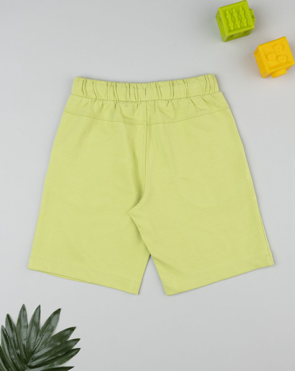 Shorts bambino verde fluo con tasche