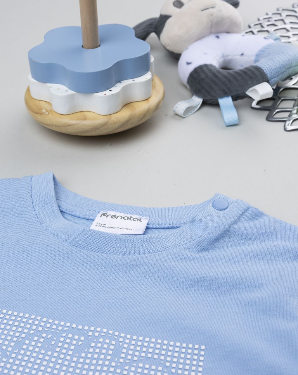T-shirt bimbo azzurra stampa rilievo
