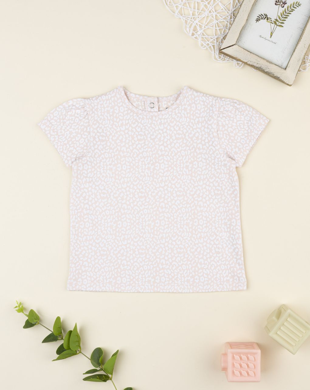 T-shirt bimba macula rosa