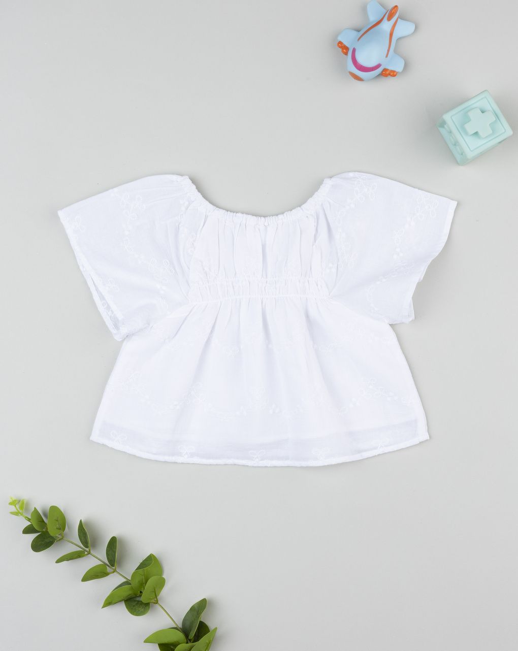 T-shirt bianca bimba cotone ricamato