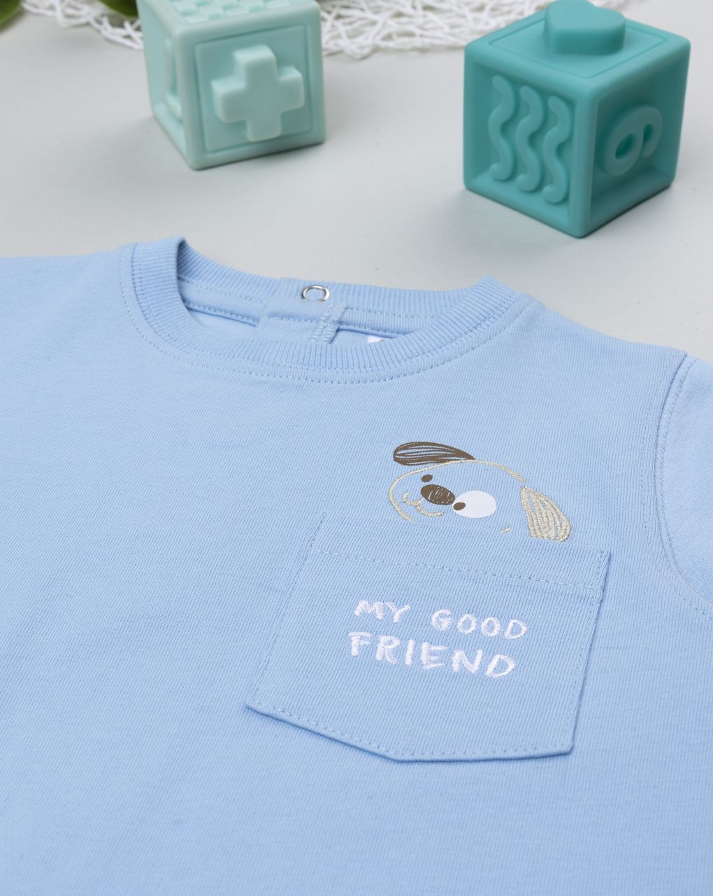 T-shirt bimbo azzurra cognolini