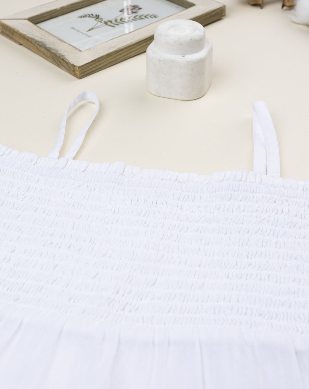 Abito bianco bambina in punto smoke