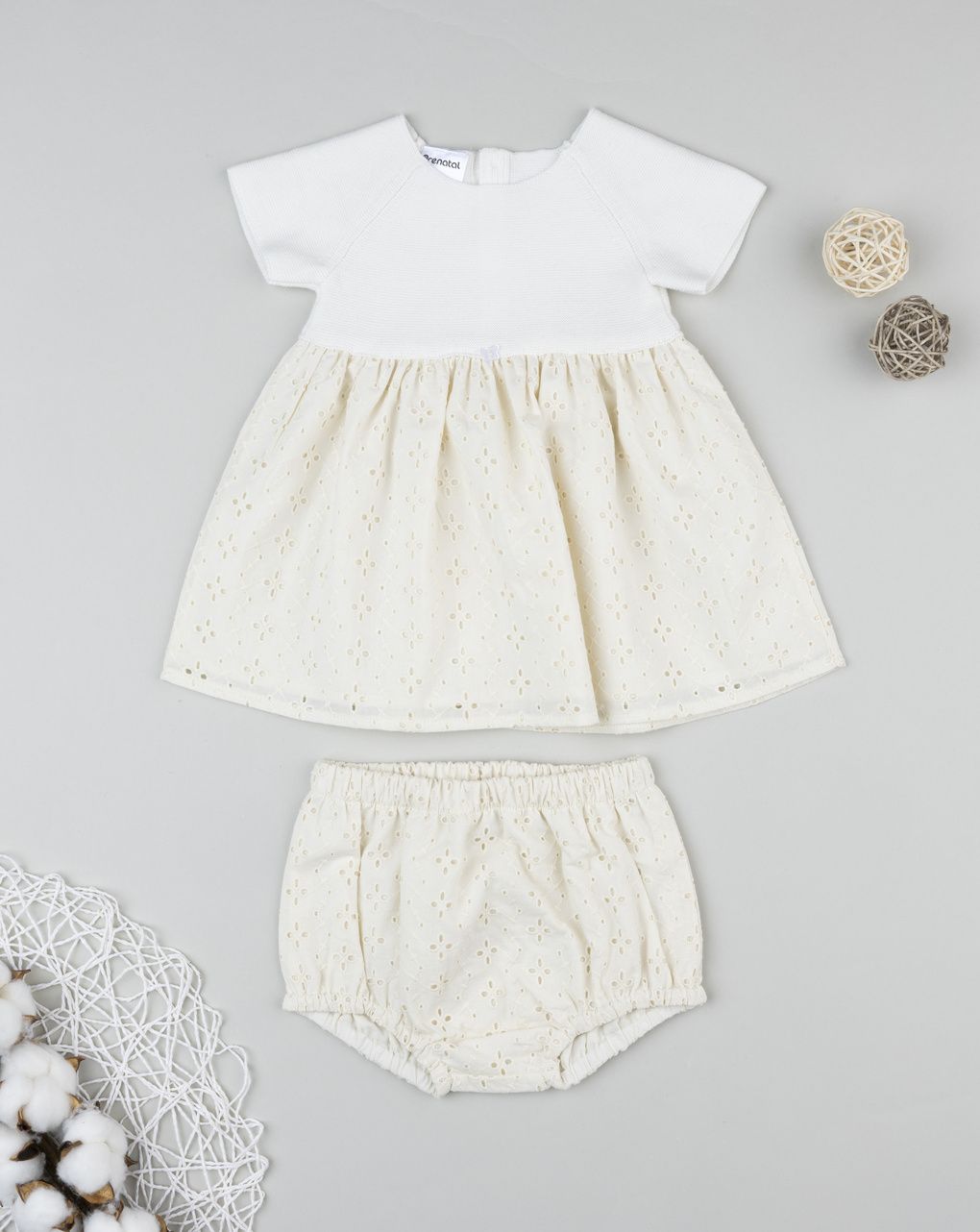 Abito bimba sangallo beige