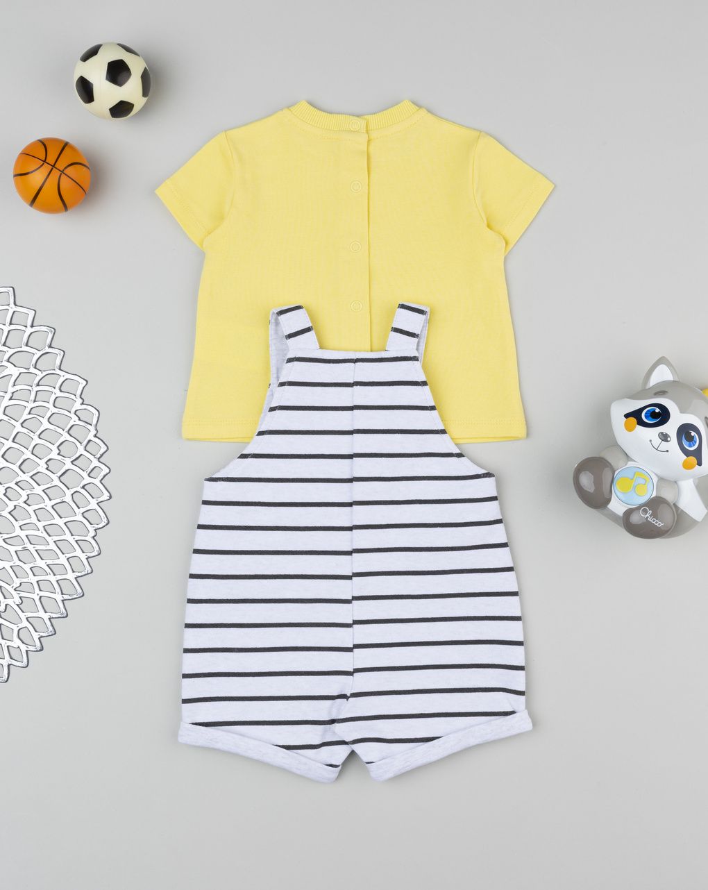 Completo salopette bimbo basket