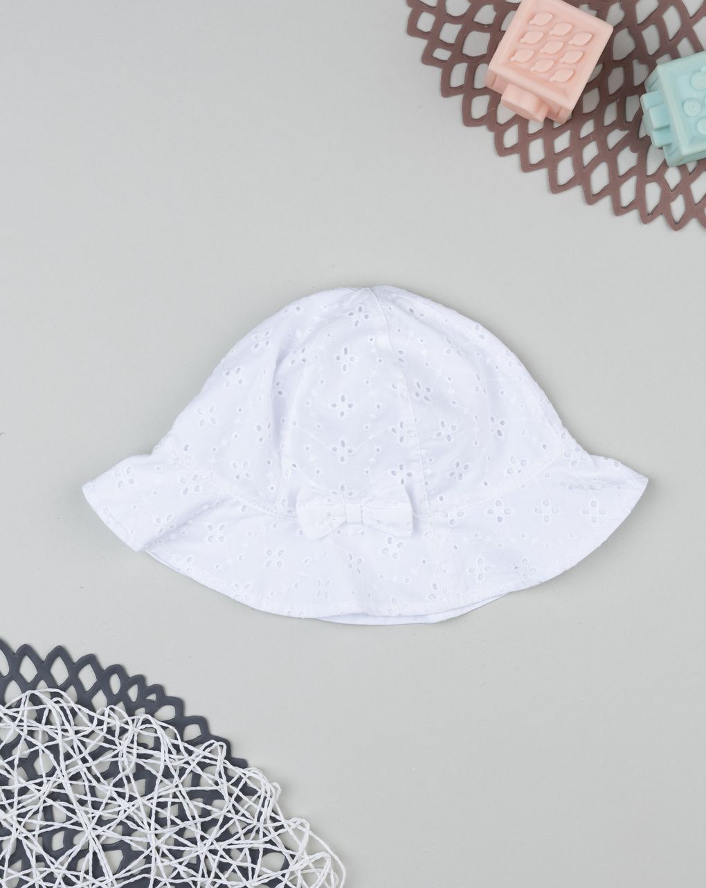 Cappello pescatori bianco sangallo bimba