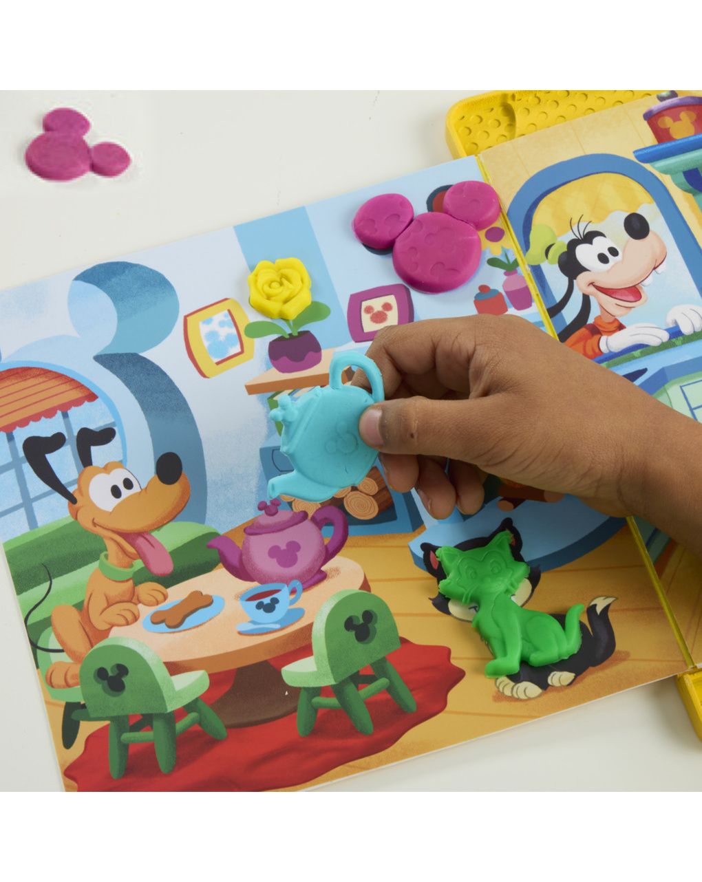 Dai una forma alla tua storia disney - play-doh - 2+